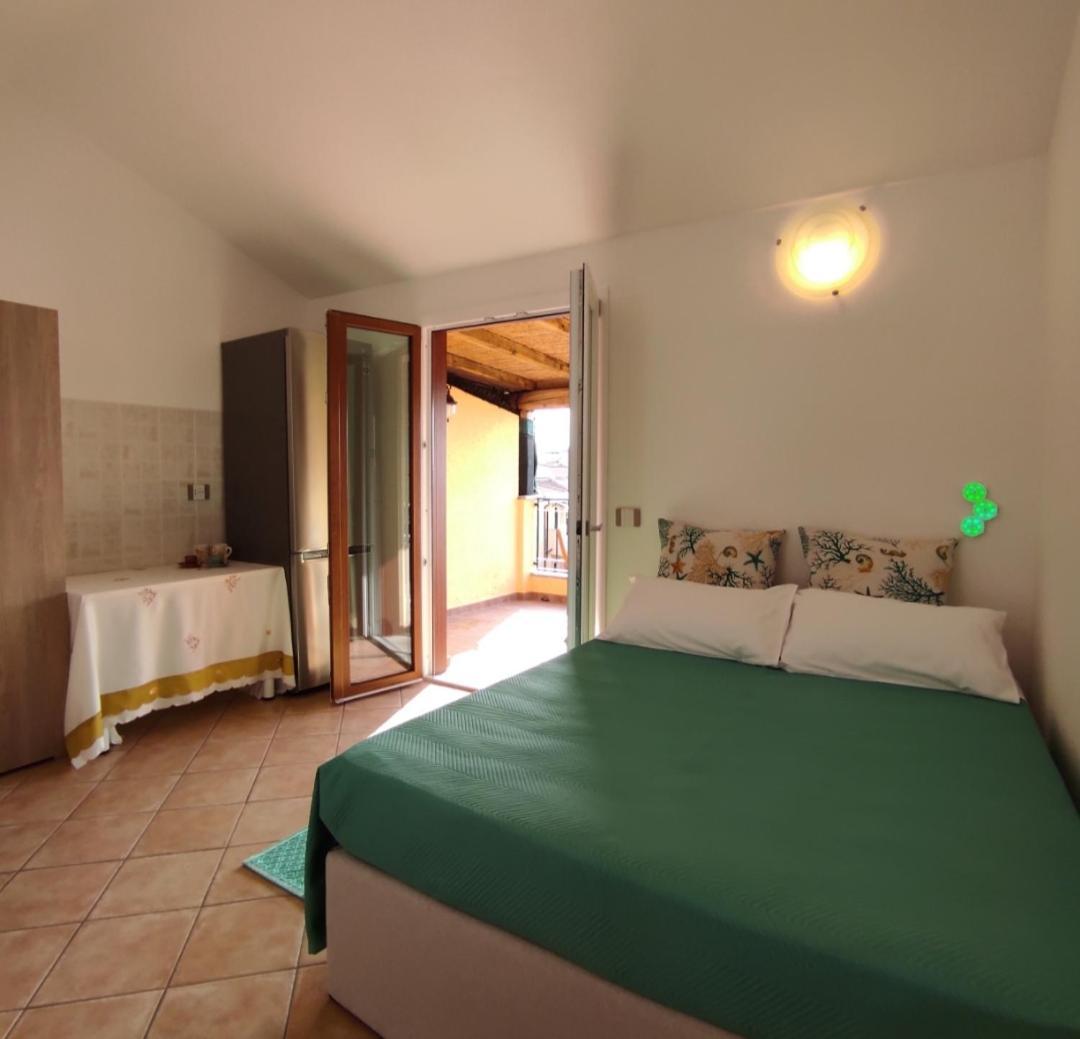 Vista Mare Olbia Bed and Breakfast Rum bild